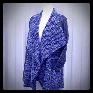 💙2/$10 SALE!! LUCKY BRAND Cardigan Sweater